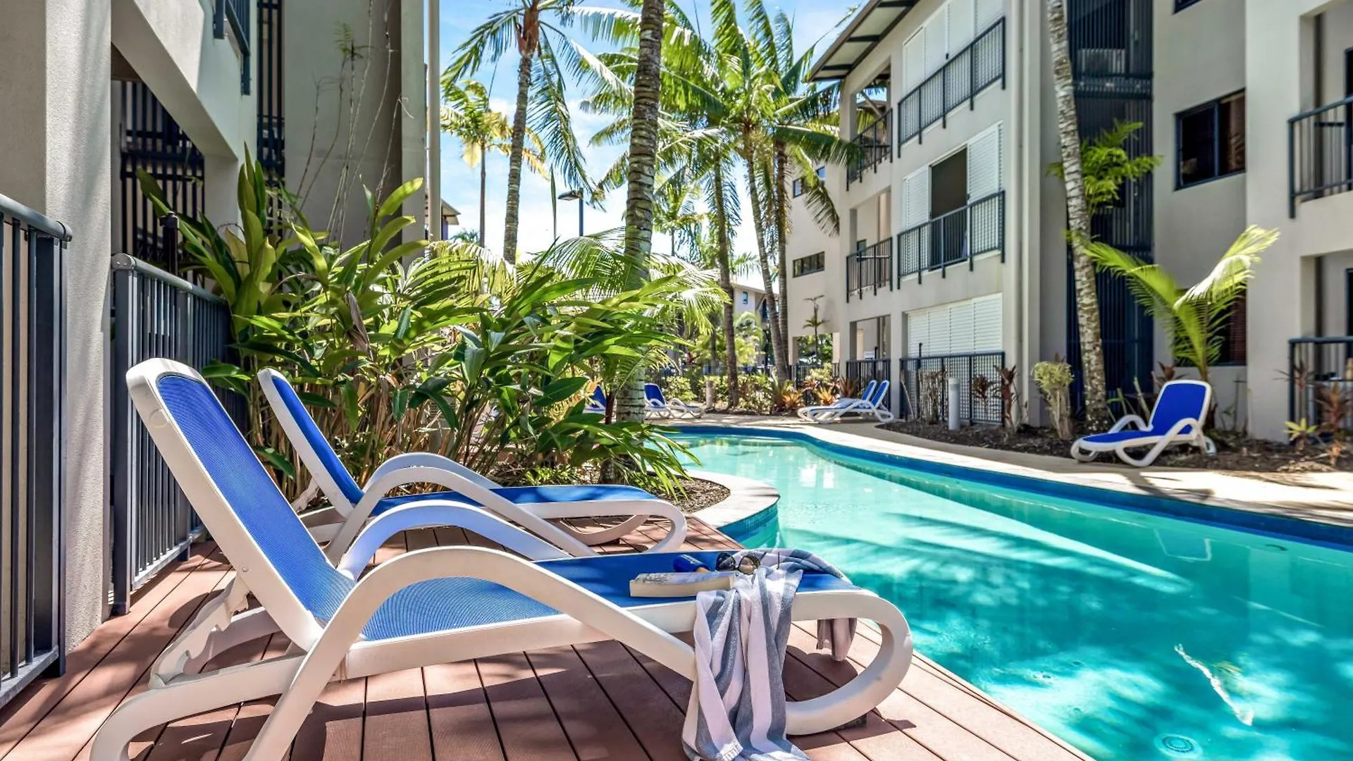 Tropical Haven - Blue Lagoon Resort Trinity Beach